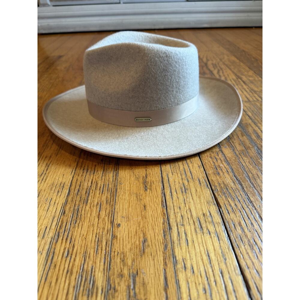 Gigi Pip Hat Fedora Fitted Womens 57 Beige Australian Wool Wide Brim Rancher